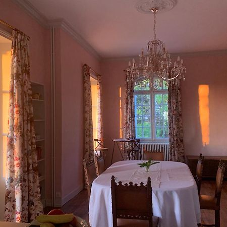 Le Manoir Des Rochers Bouere Exteriér fotografie