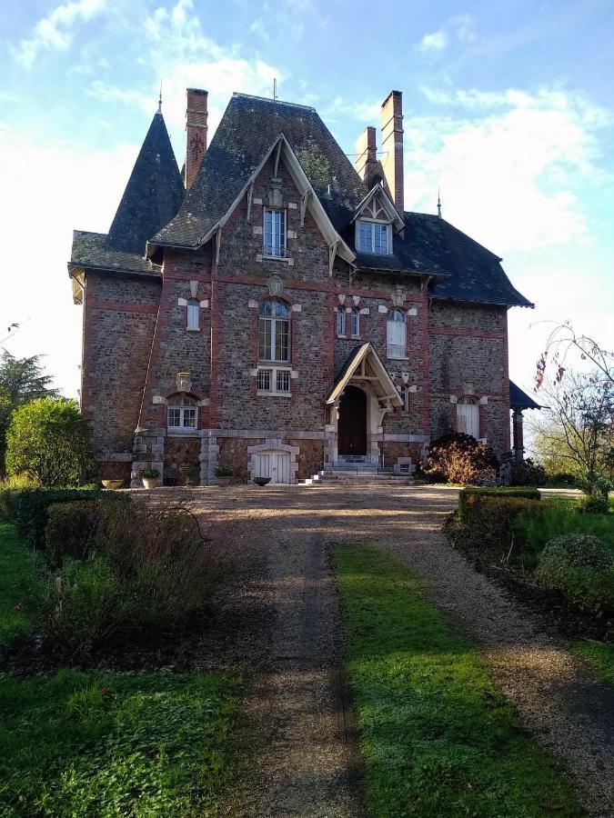 Le Manoir Des Rochers Bouere Exteriér fotografie